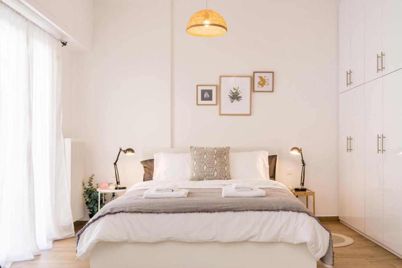 Wide Comfy Studio Apartment Centrally Located In Thissio Atenas Exterior foto